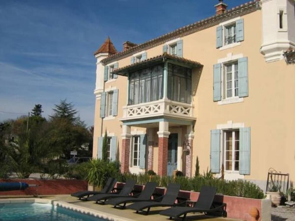 Château Coquelicot