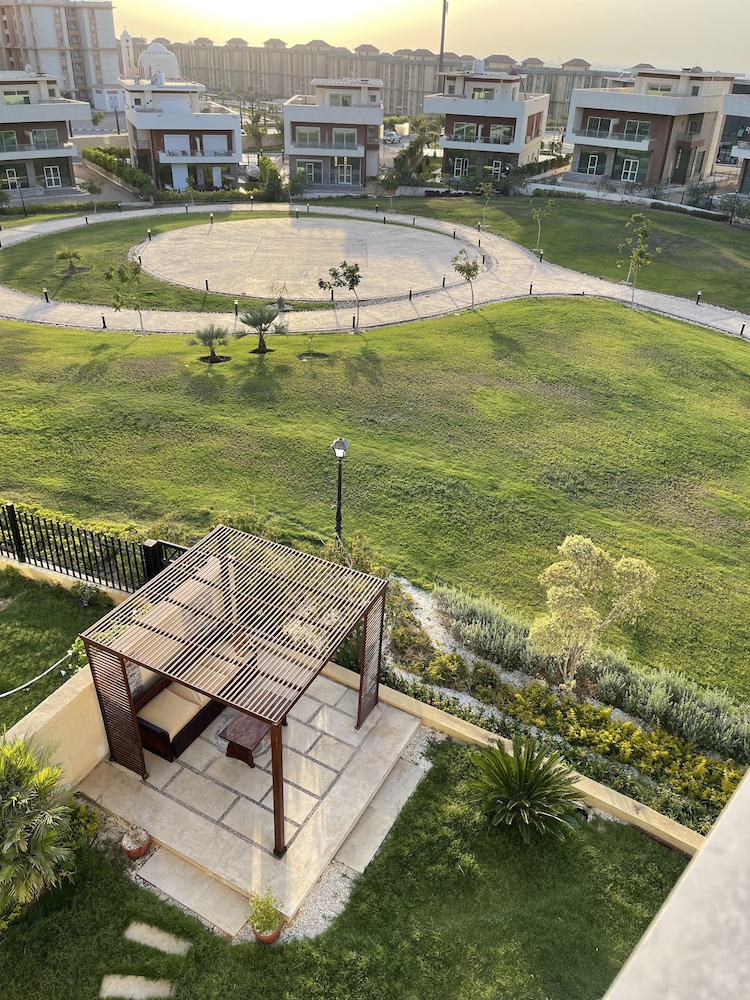 Awesome Villa on a hill for families