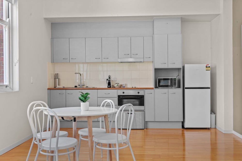 Modern 1-bed Apartment in Spring Hill
