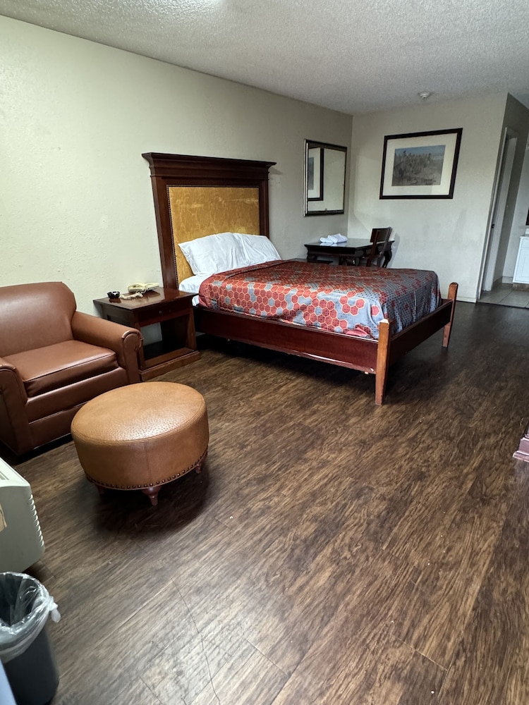 Great Western Inn & Suites view 5