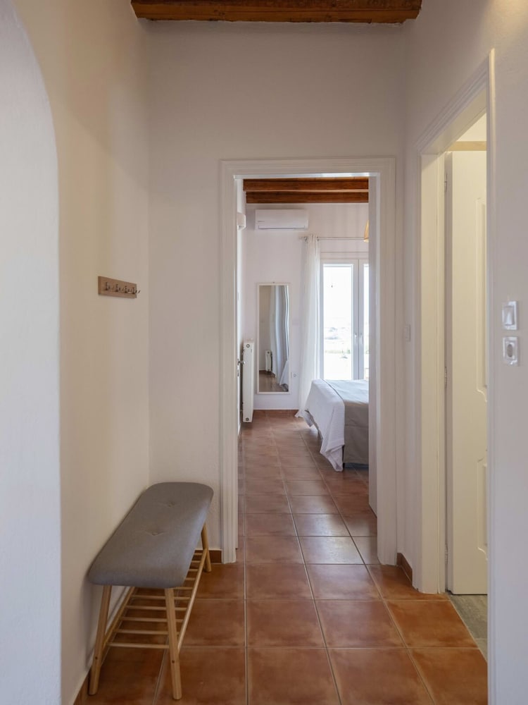 Myrsini Traditional Hillside Cottage