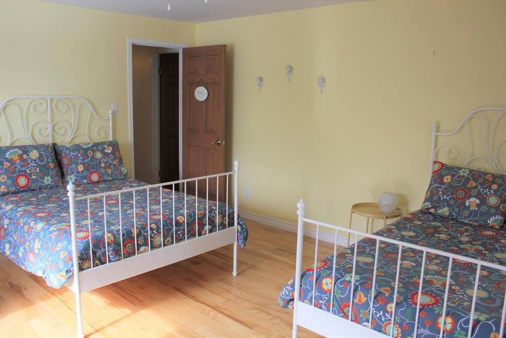 Vineyard House - Waterview Suite in Picton - Image 2