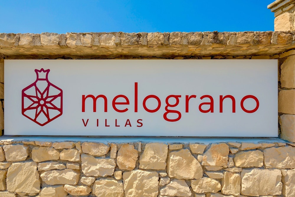 Melograno III view 4