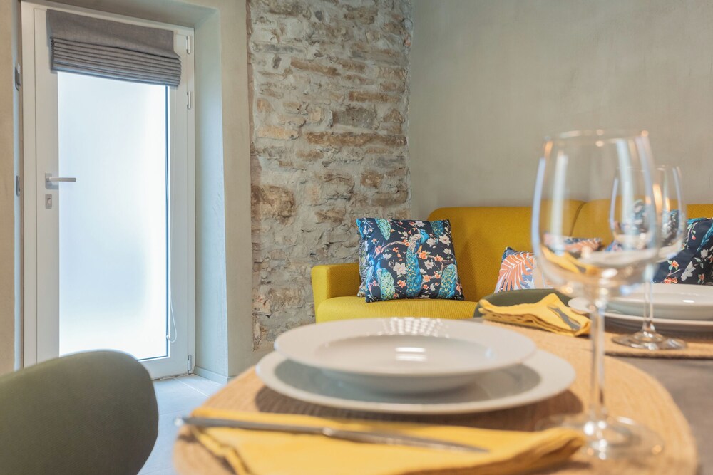 Urio's Castle Suites by Rent all Como