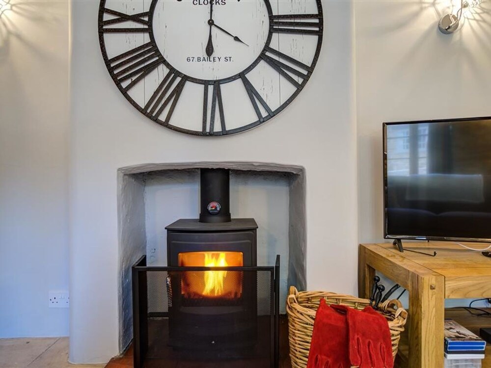 Hollytree Cottage