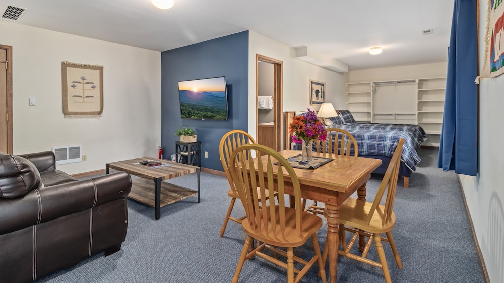 Cascade Mountain Home By Estes Park Homes 6 Bedroom Home