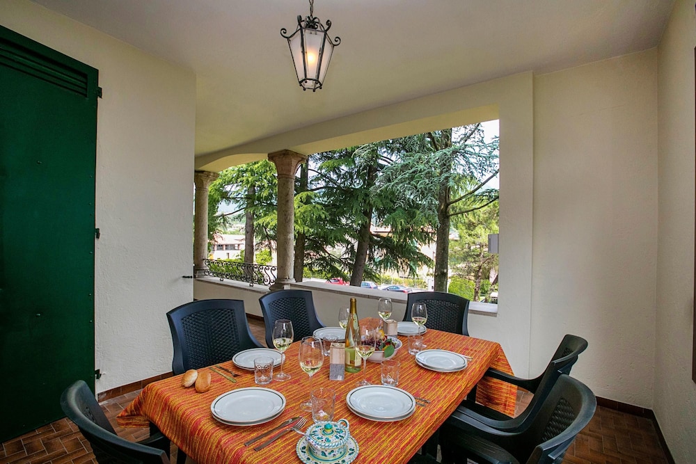 Villa Alberti 900m From Garda Lake view 4