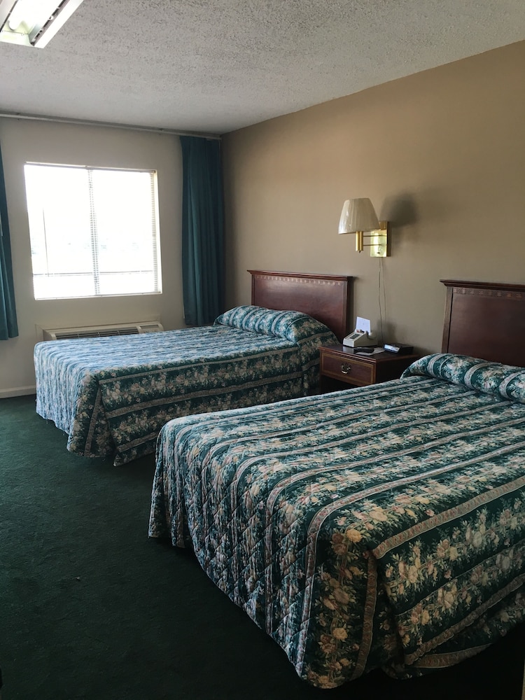 McCaig Motel