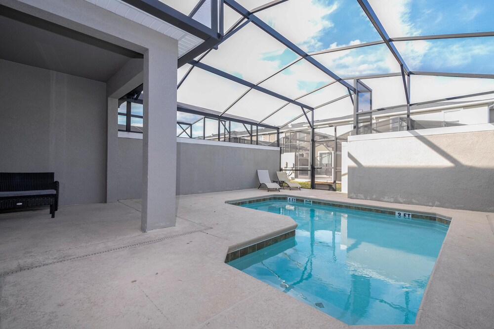 4337 QS - Charming Hideaway