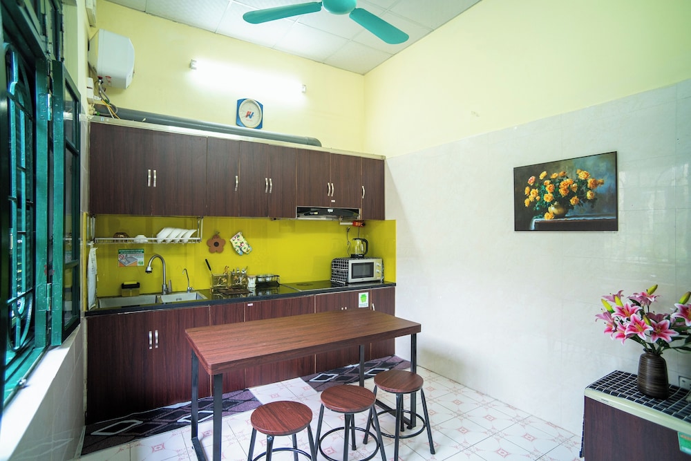CozyPosy Premier Apartment