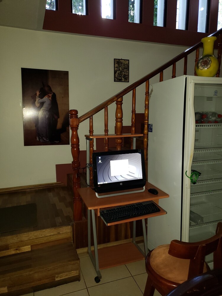 Hostal Monte Real