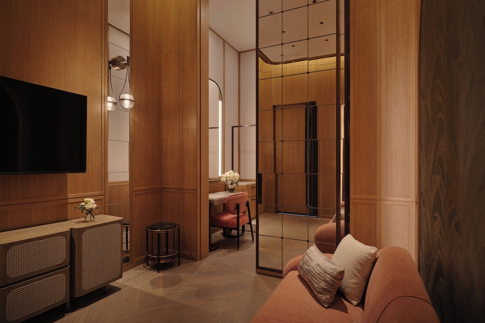 Kimpton Tsim Sha Tsui Hong Kong by IHG