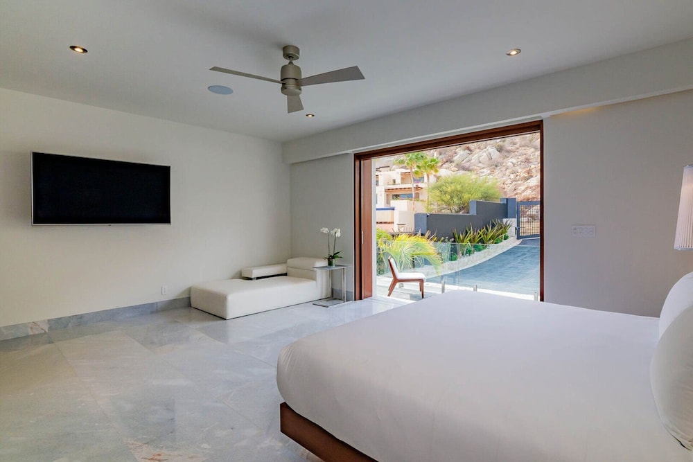 Villa in Cabo San Lucas 1034 view 3