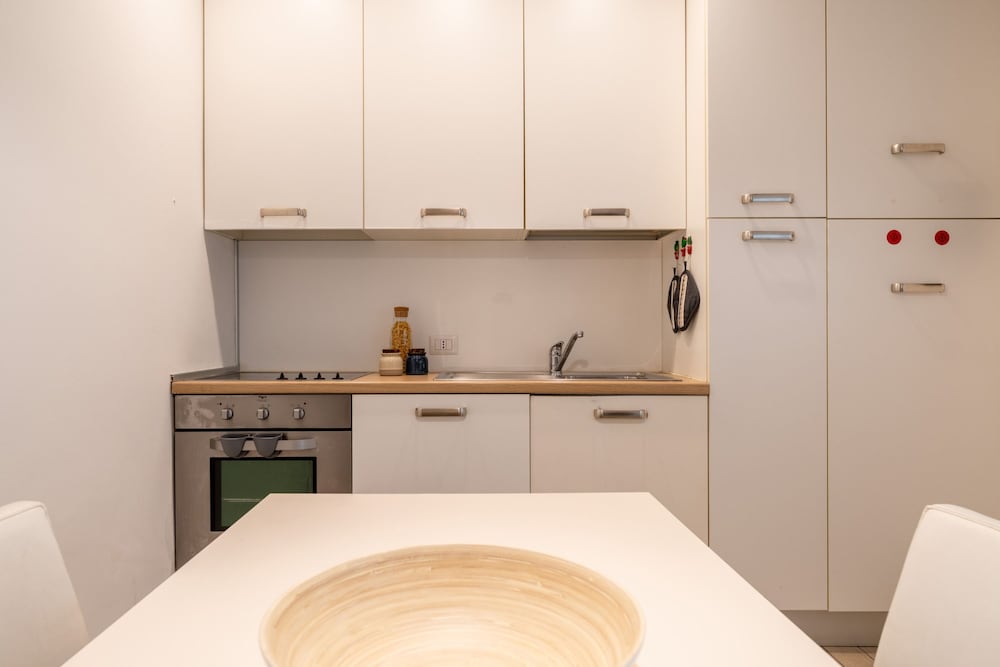 Viale Lecco 105 by Wonderful Italy