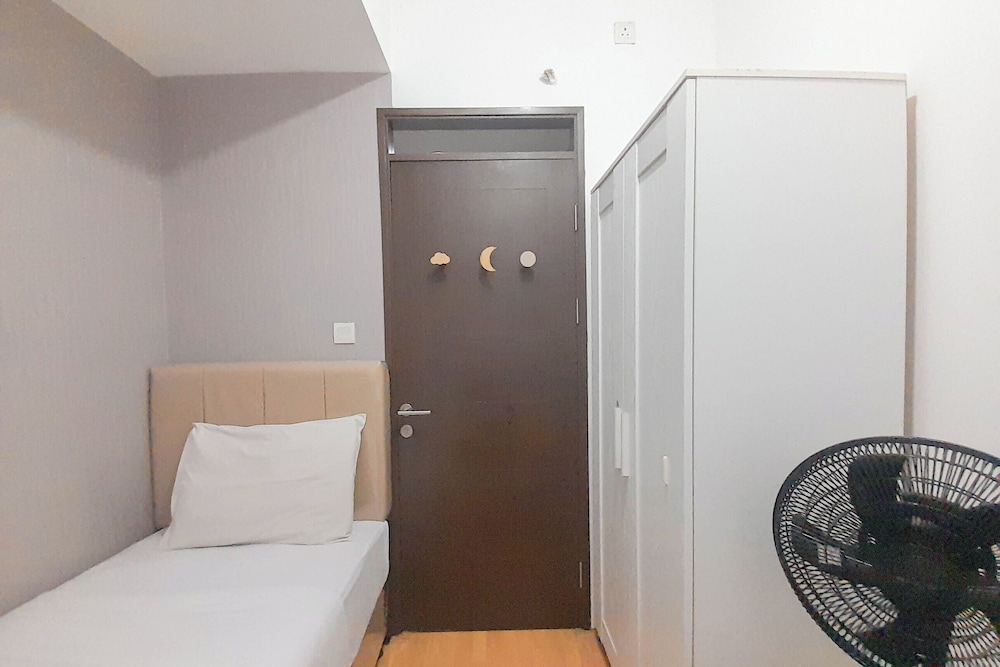 Neat 2Br Apartment At Mekarwangi Square Cibaduyut view 4