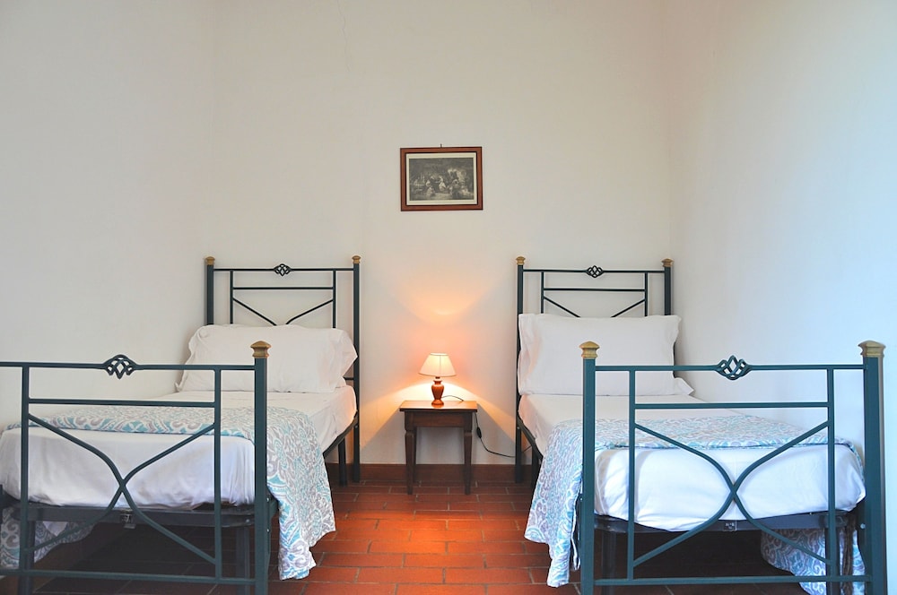 Villa i Noccioli - 18 Sleeps Private Pool