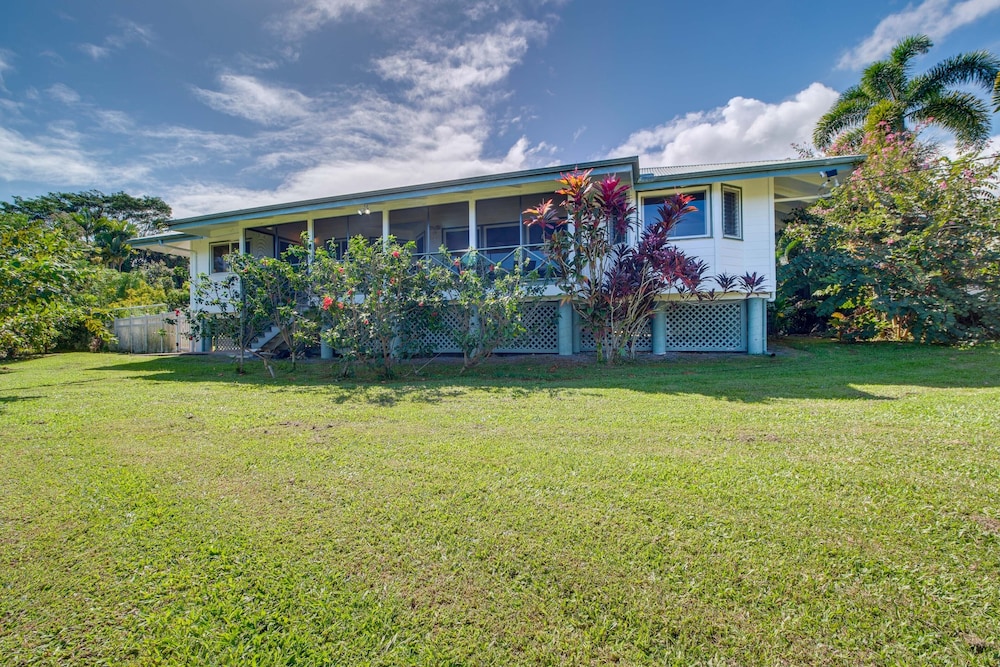 Honomu Home w/ Screened Lanai  Ocean Views! - Property Image 10