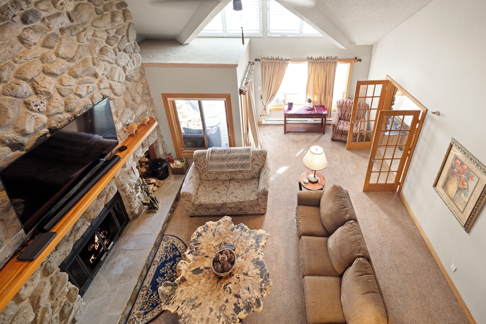 Cinnamon Ridge 1-141