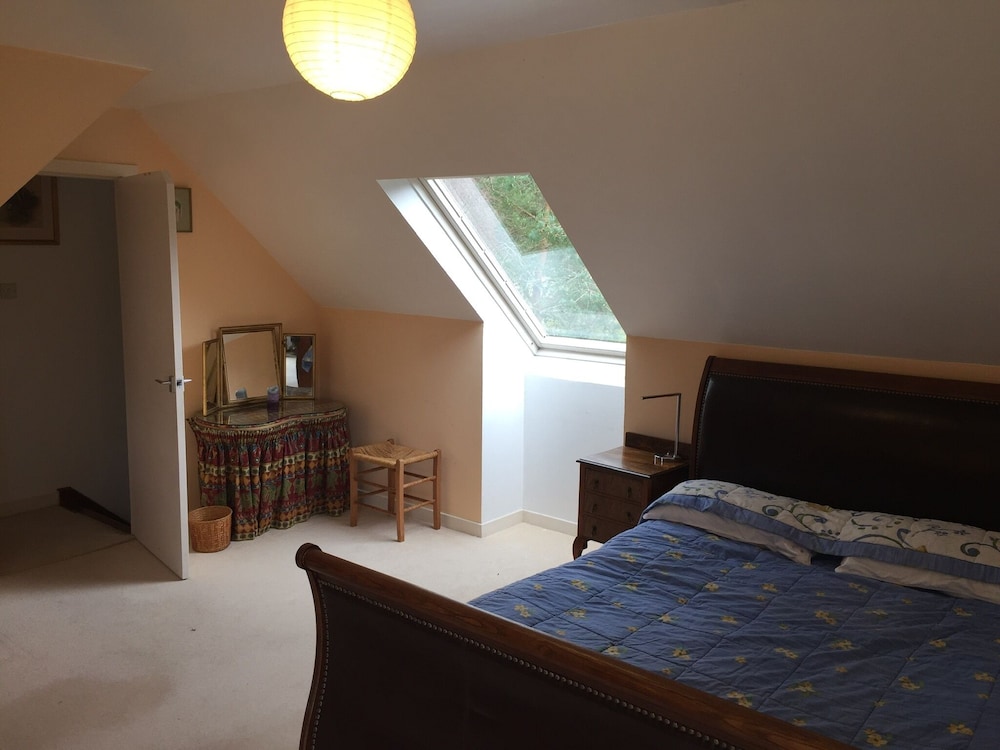 Beautiful Highland 1-bed Cottage view 5