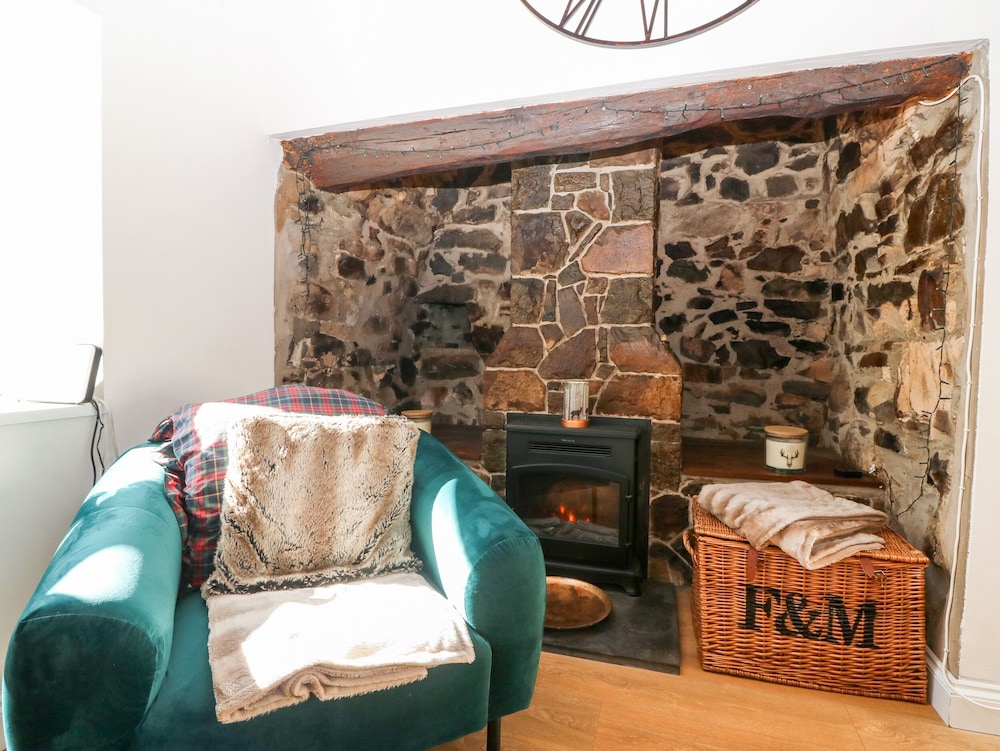 Pennant Cottage