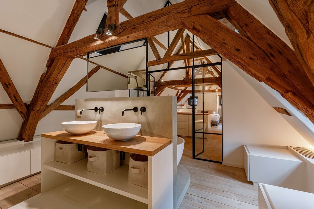 Huswell - Architect gem in the Heart of Ghent