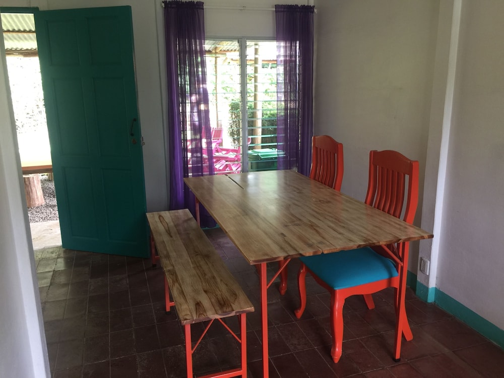 Cinco Ceibas Lodge