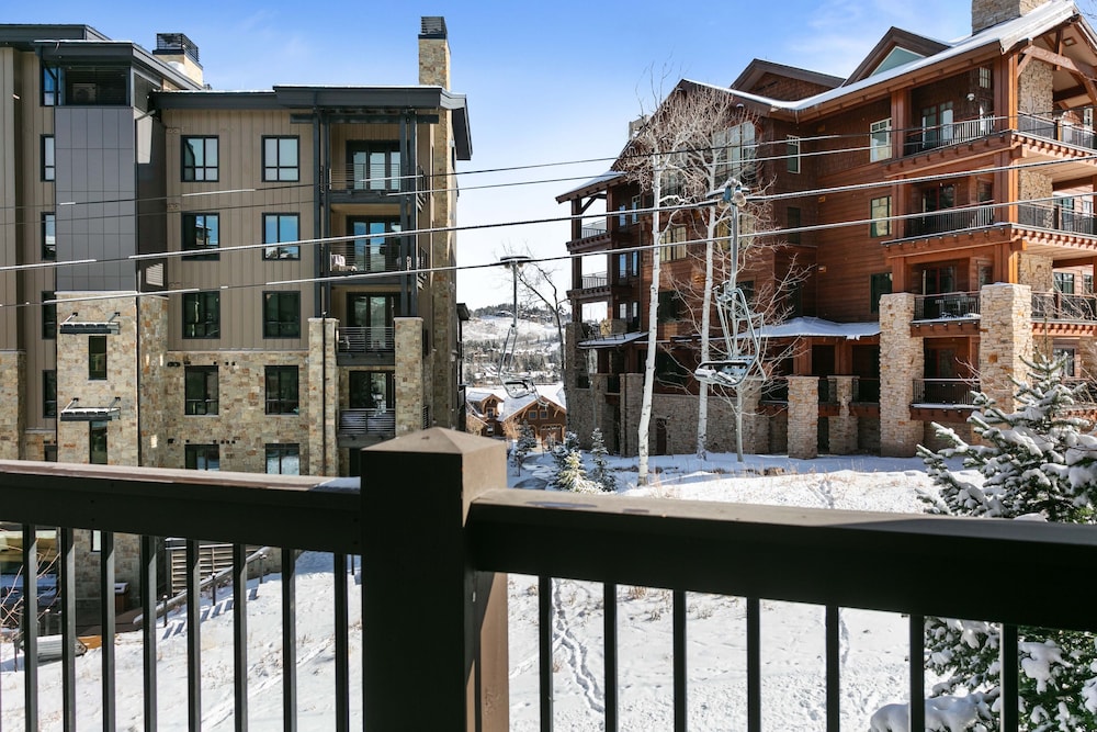 202 - Three Bedroom Deluxe Flagstaff 3 Condo