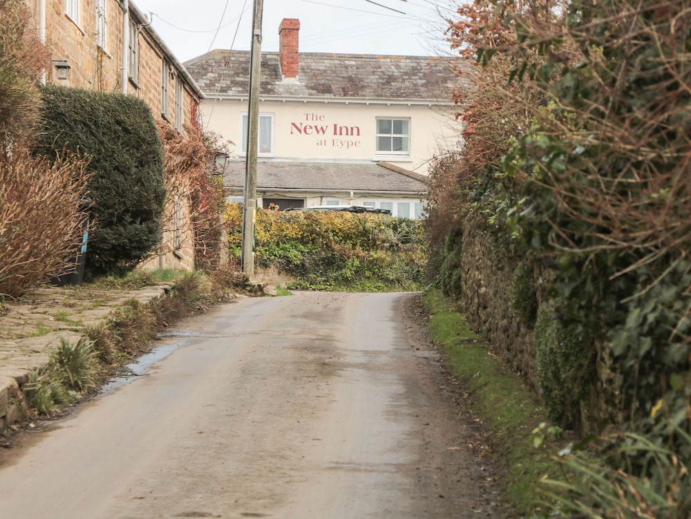 Lea Cottage