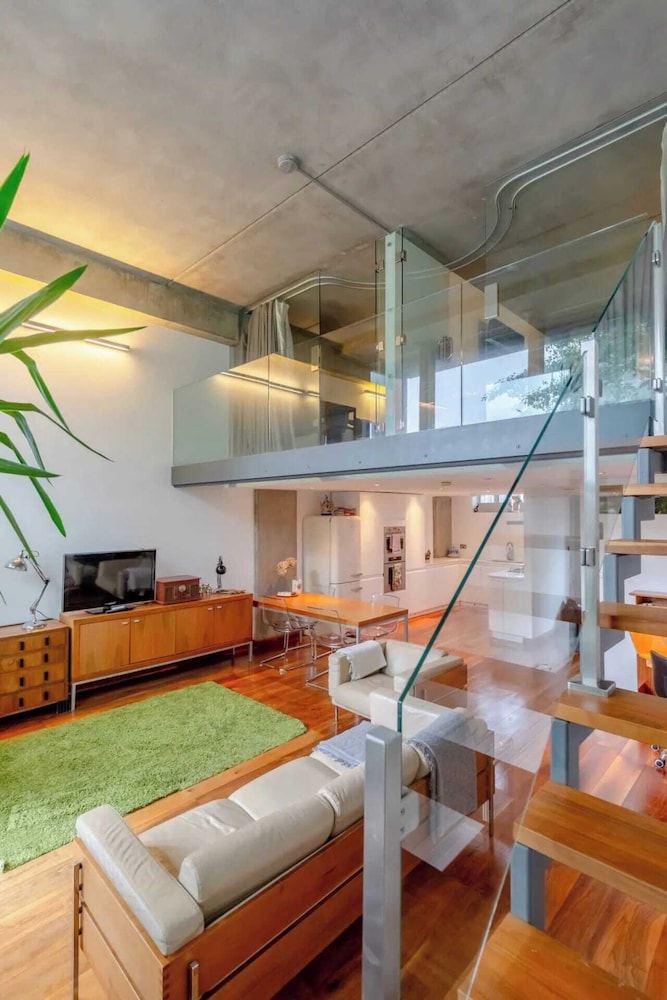 Incredible 2BD Loft by Regents Canal - Haggerston