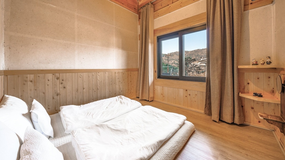 Yangpyeong Agni Choshi Mae Hanok Stay