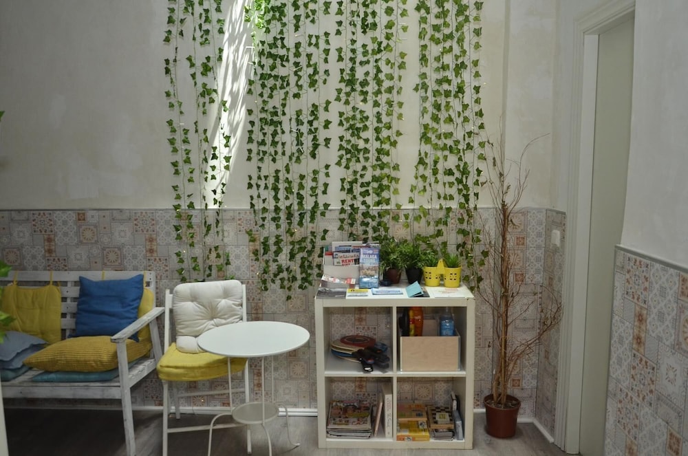 The Lights Garden - Hostel