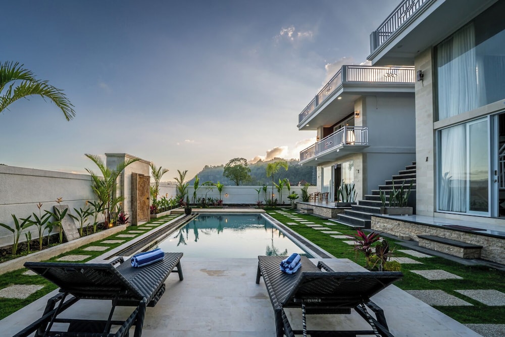 Hayana Villa