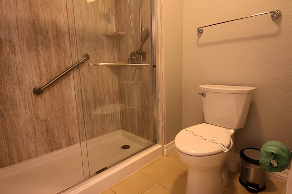 Modern 3BD Retreat 10 Guests Near Disney
