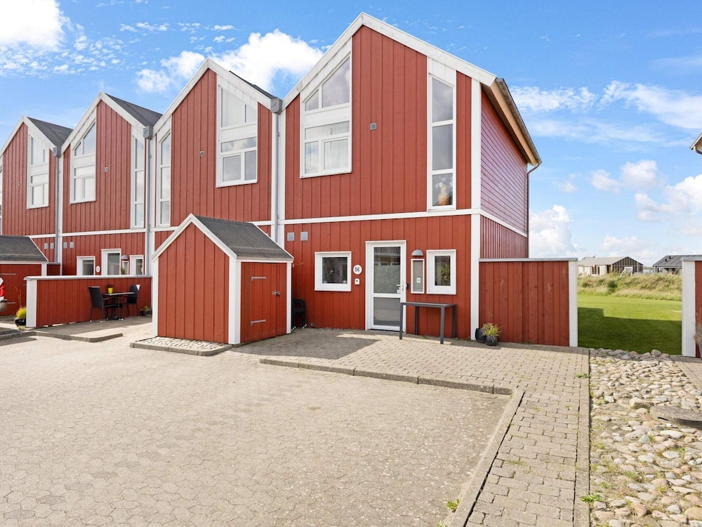 5 Star Holiday Home in Lokken