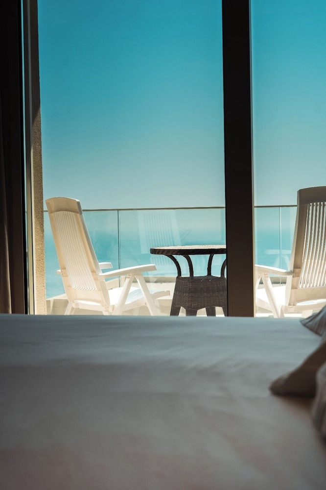 Whisky Green Coast Hotel & Apartments