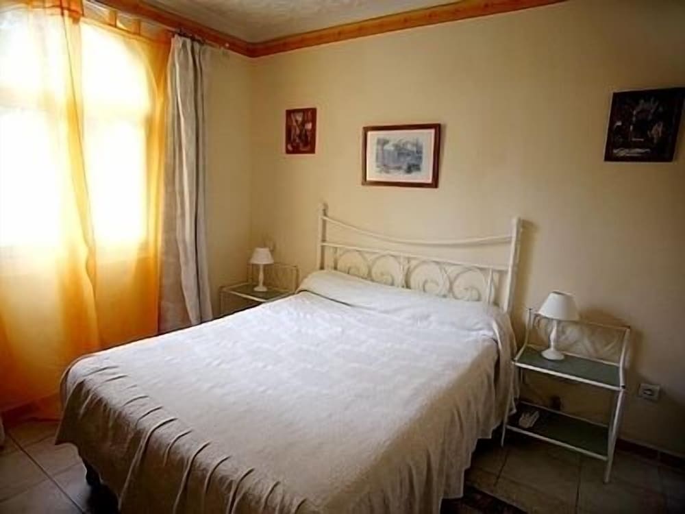 Frejus Vacations - La Petite Auberge - Property Image 5