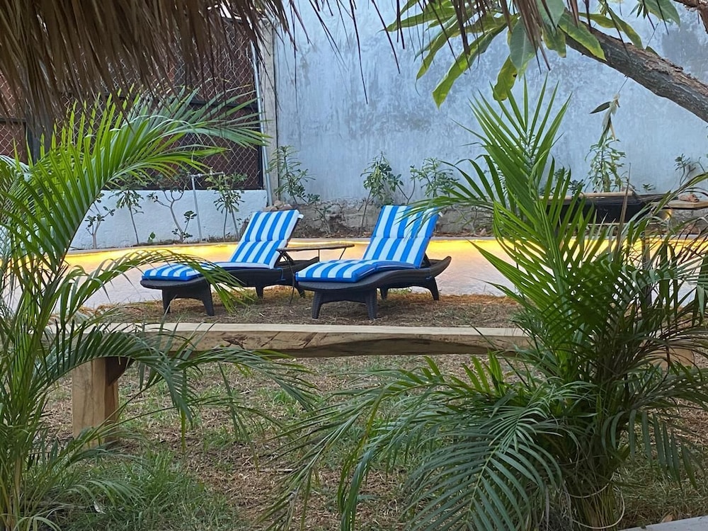 Casa Firefly