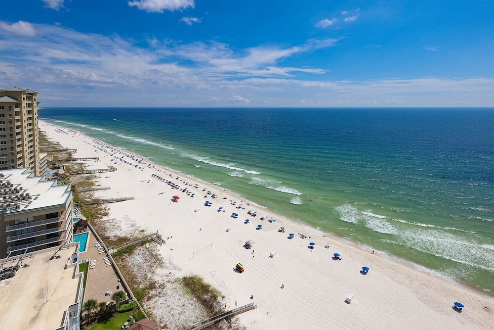 Phoenix West by Brett/Robinson Vacations