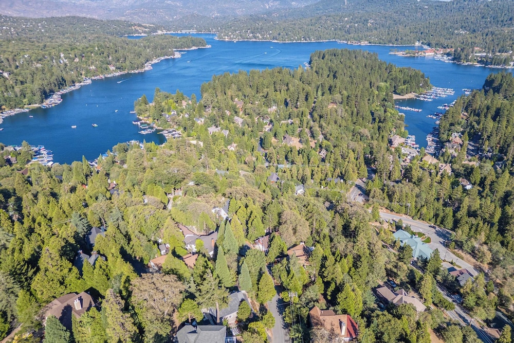 Sauna, Lake Views + Firepits Walk to Lake & Trails Zurich Drive by Avantstay