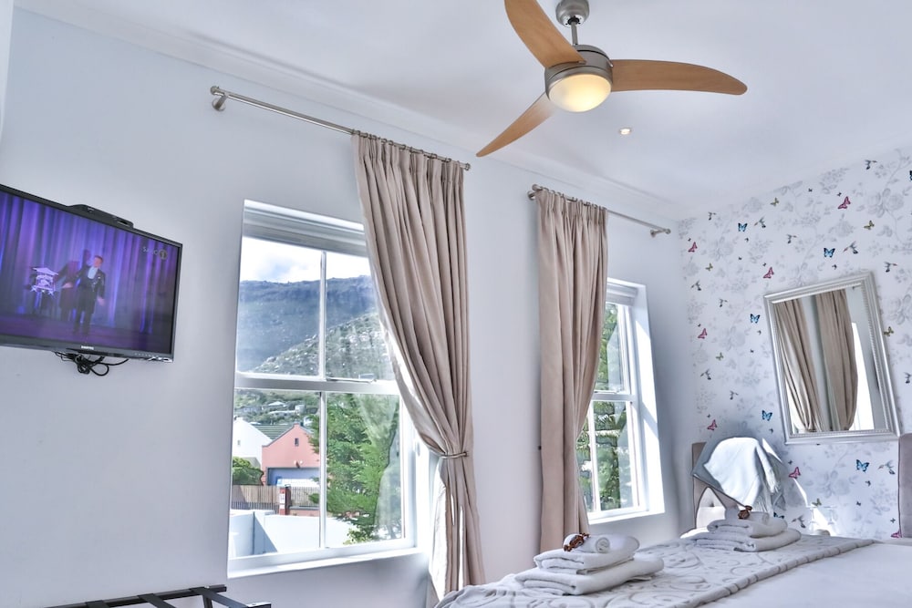 Abington Manor - Fish Hoek Guesthouse