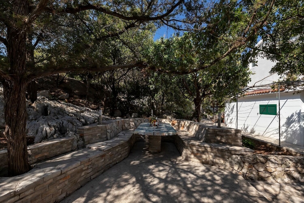 Nikola - 5 m From Beach - AF view 5
