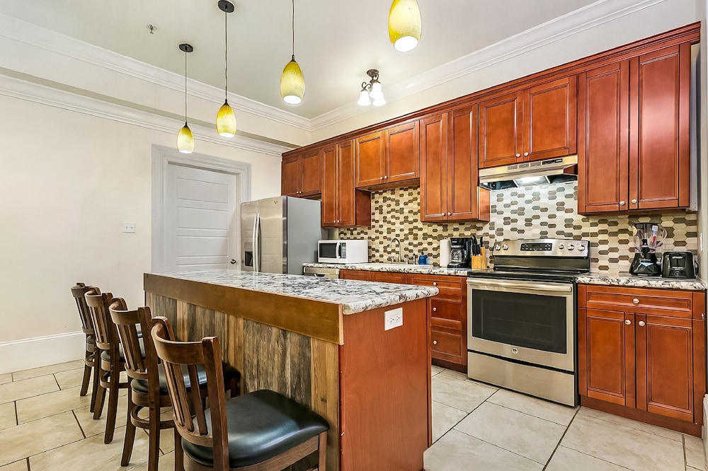 Spacious Condos in Downtown NOLA