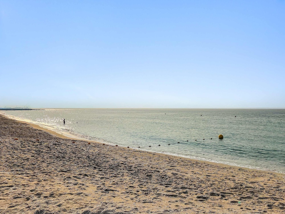 Stylish 1bedroom Apartment in La Sirene in La Mer