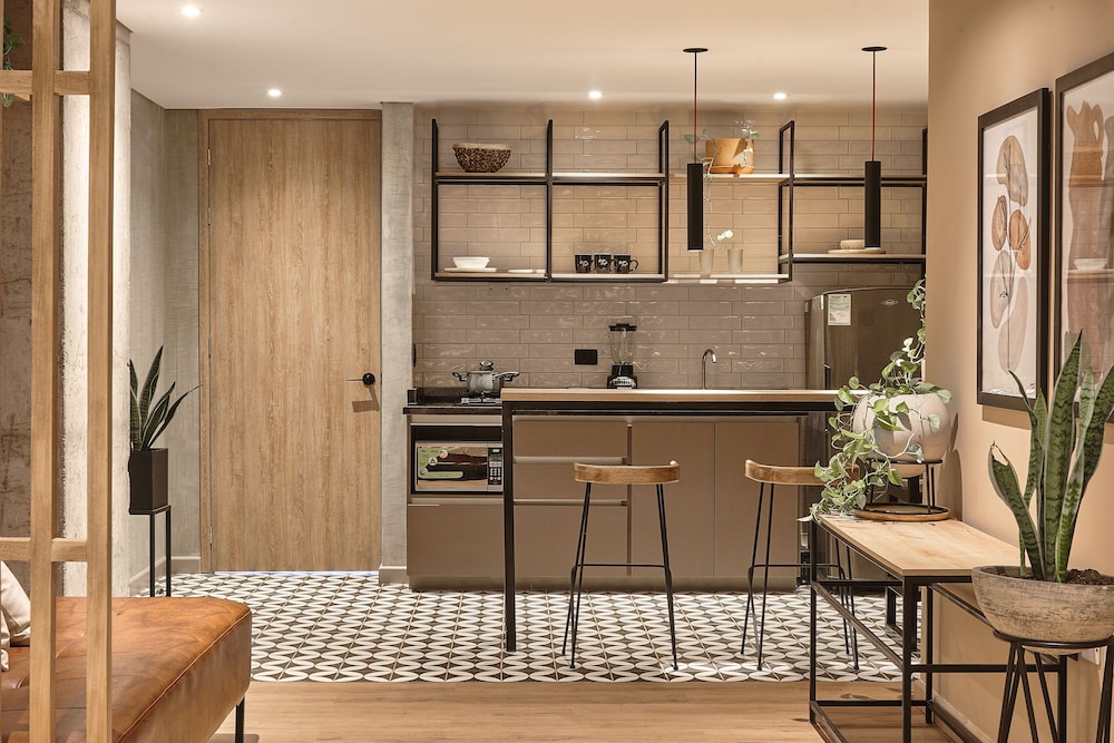 Hotel Mosaic Studios Buenavista - Image 1