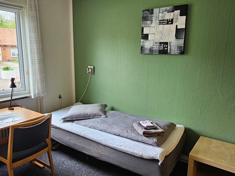 1 Person Relaxing Holiday Park Home in Lemvig