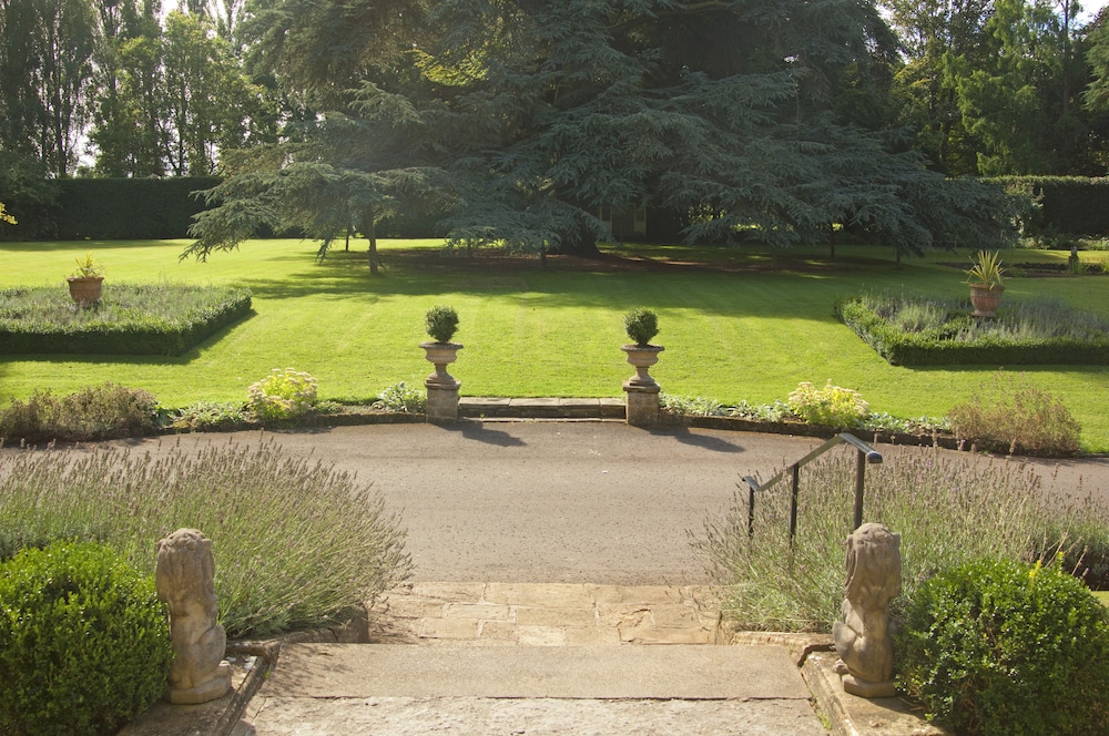 Melksham Vacations - Beechfield House Hotel - Property Image 7