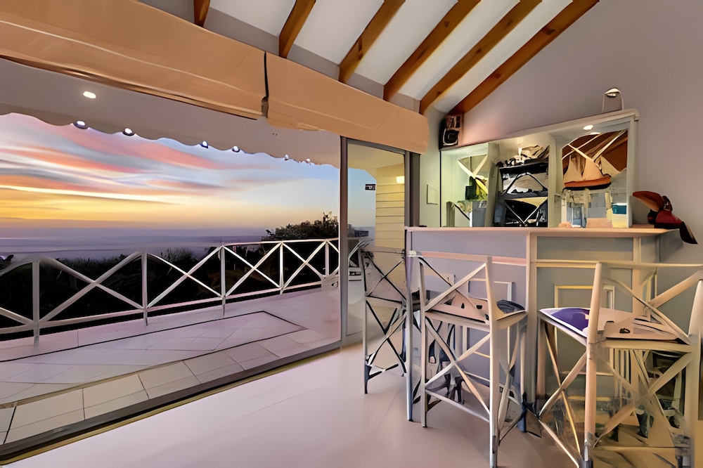Cape Rose Cottage
