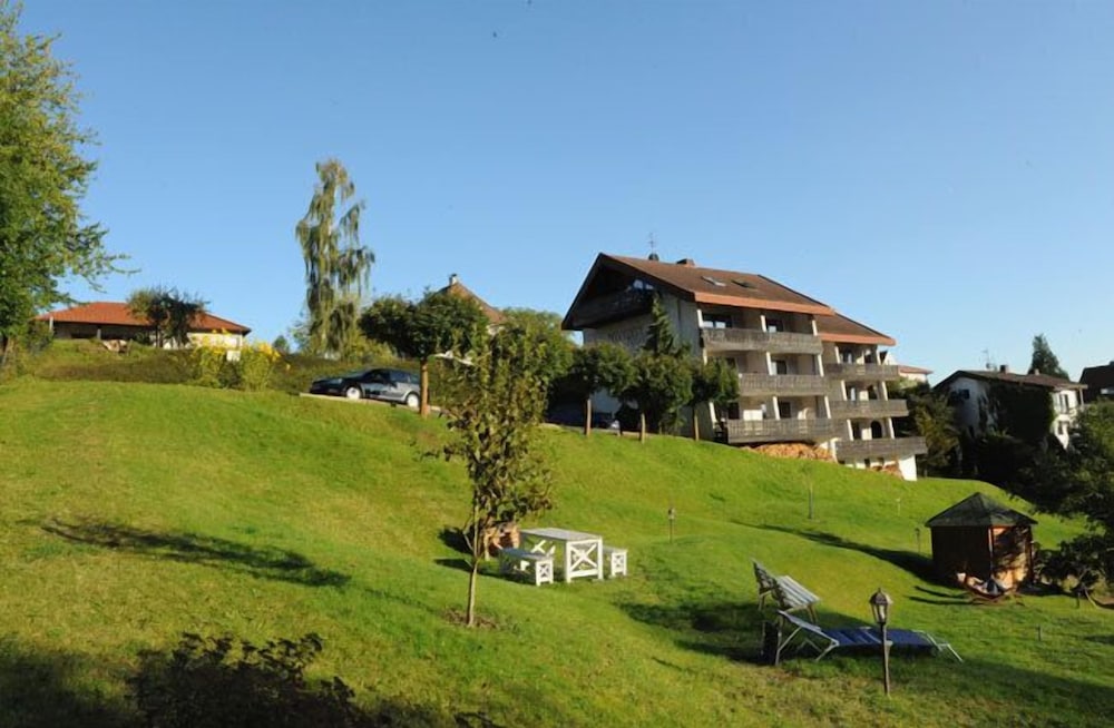 Hotel Garni Belvedere, das BIO Hotel  SuiteHotel am Ederse - Property Image 12