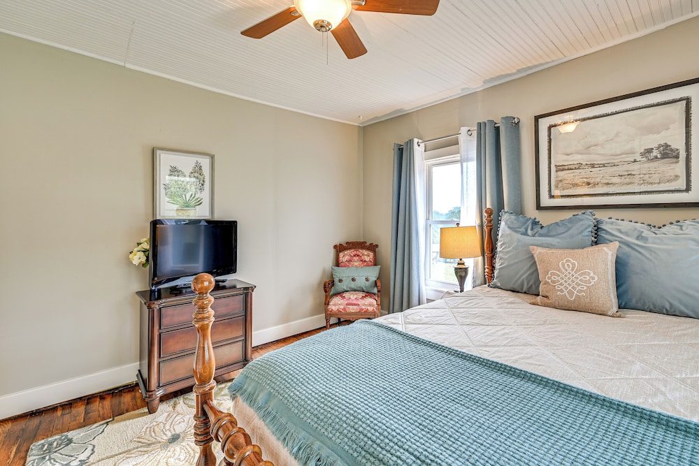 Rock Climb, Hike, Relax! Quiet Beattyville Retreat