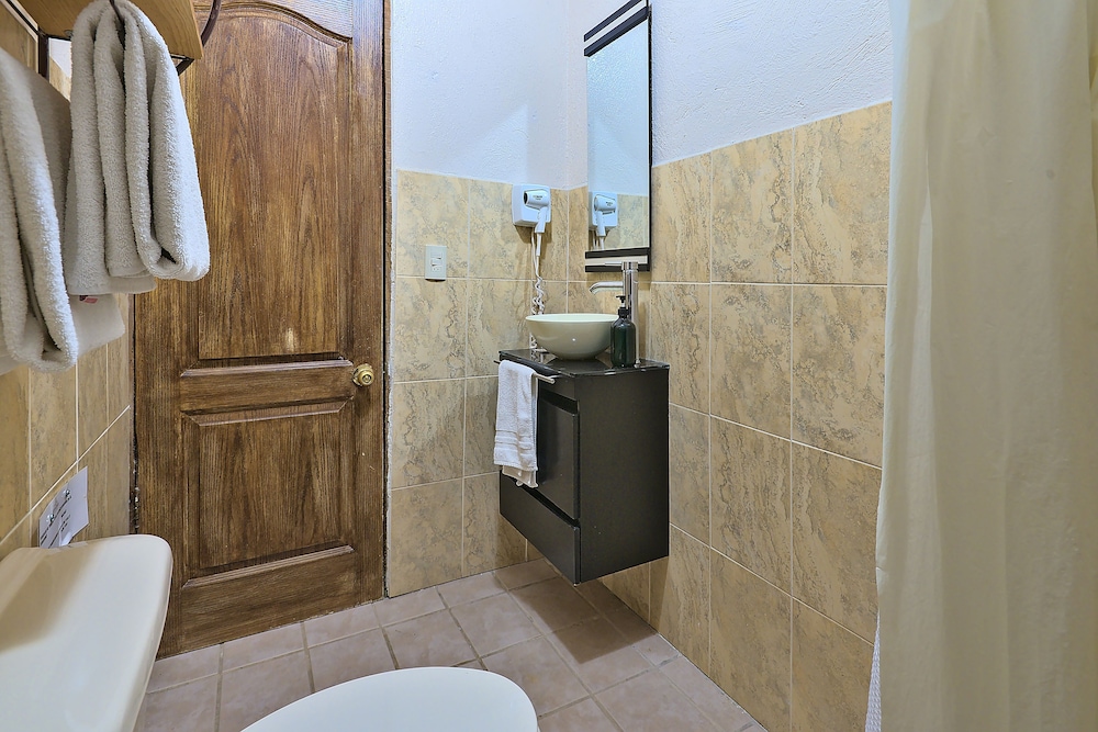 Hotel Rosa Morada